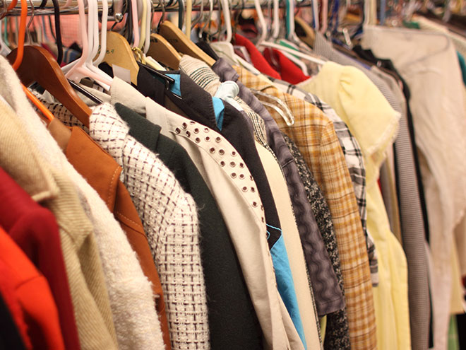 Que faire de ses vêtements usagés